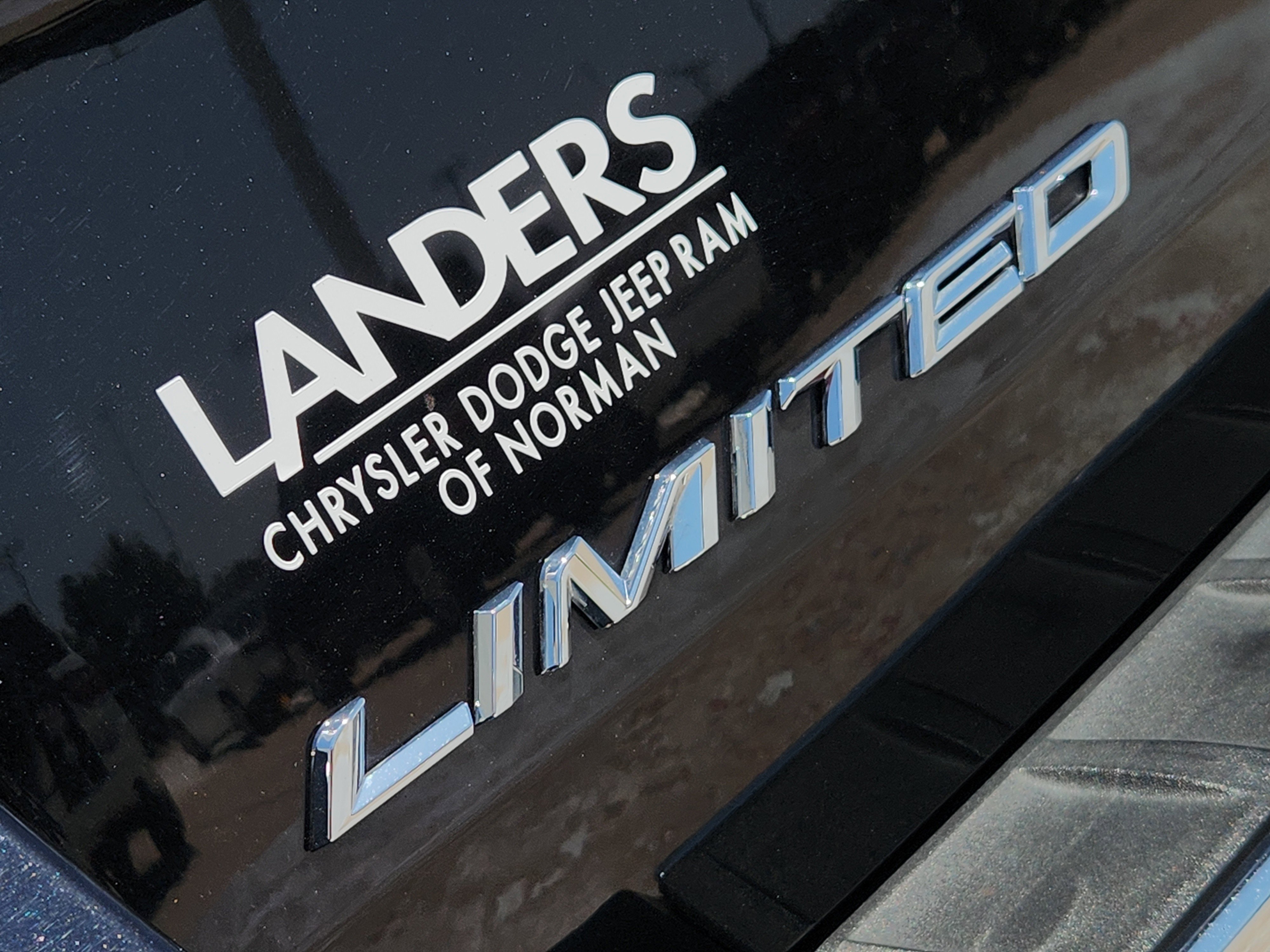 Used 2023 Agate Black Metallic Ford Limited image 13