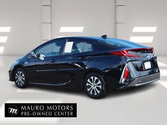 Used 2021 Black Toyota XLE image 5