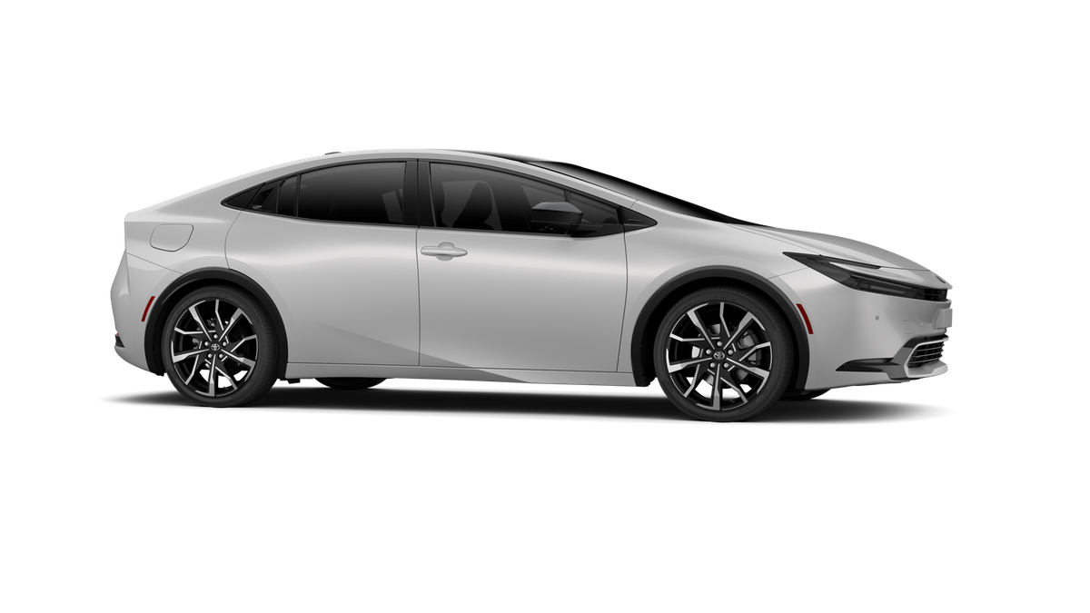 New 2027 Cutting Edge Toyota XSE Premium image 13