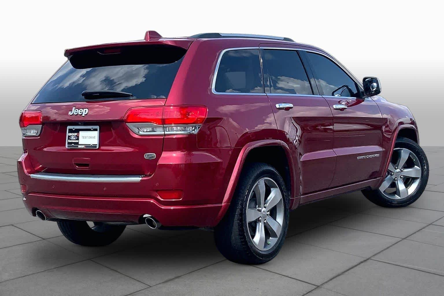 Used 2014 Deep Cherry Red Crystal Pearlcoat Jeep Overland image 12