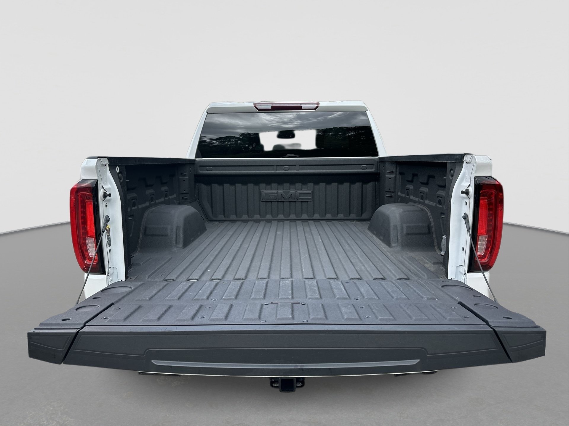 2023 GMC Sierra 1500 SLT - Photo 25
