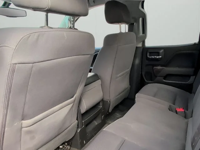 Used 2017 Gray GMC SLE image 32