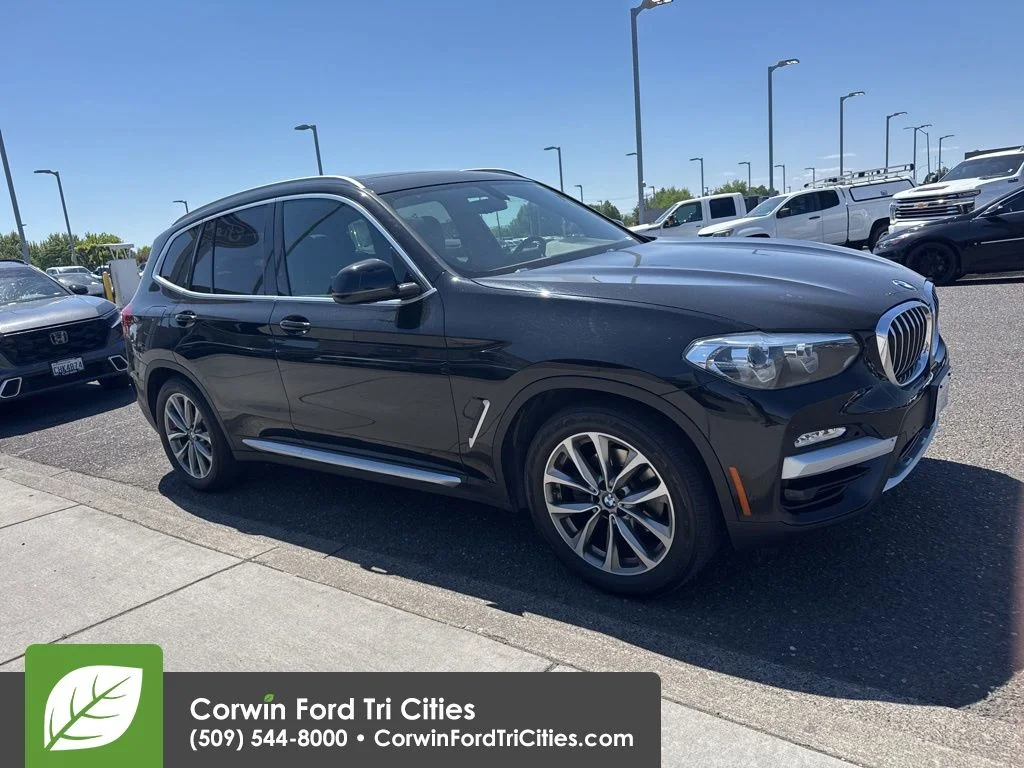 2018 BMW X3 xDrive30i's photo