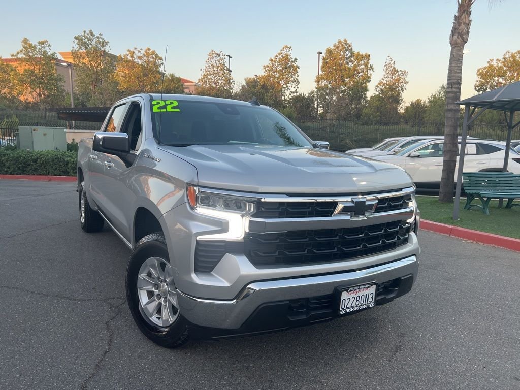 2022 Chevrolet Silverado 1500 LT 4X4 Crew Cab Short Box's photo