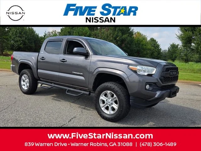 Used 2020 Gray Toyota SR5 image 1