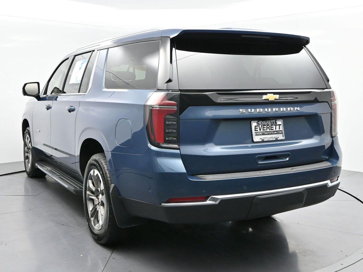 Used 2025 Lakeshore Blue Metallic Chevrolet LS image 6