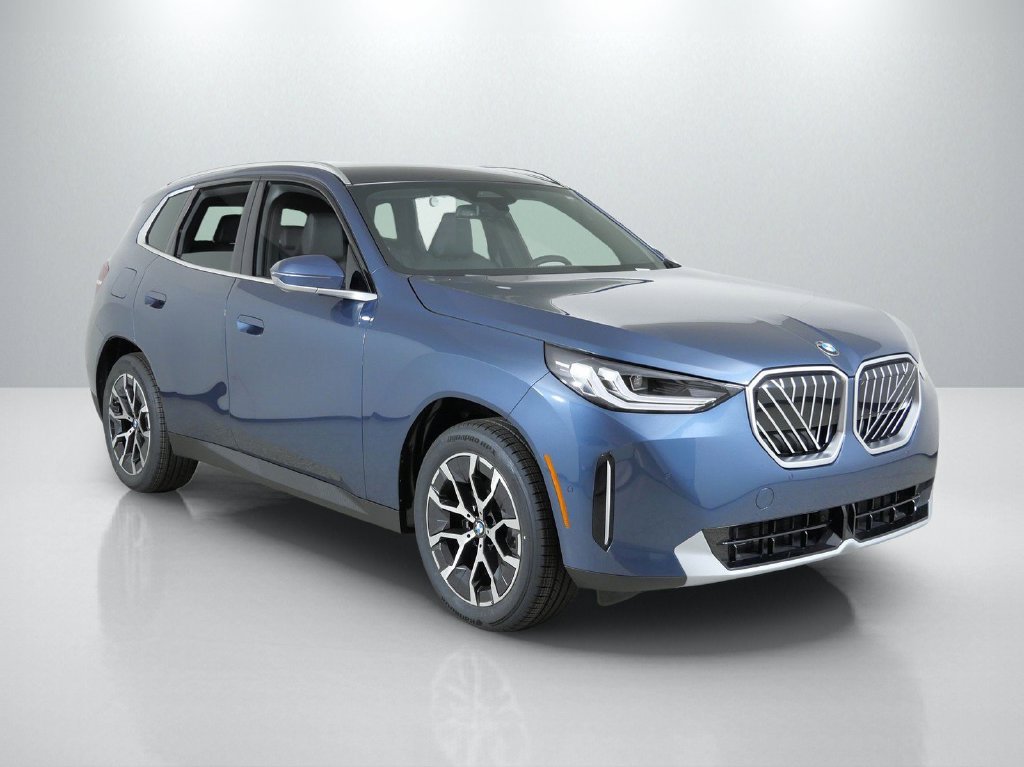 New 2026 Arctic Race Blue metallic BMW 30 xDrive image 7