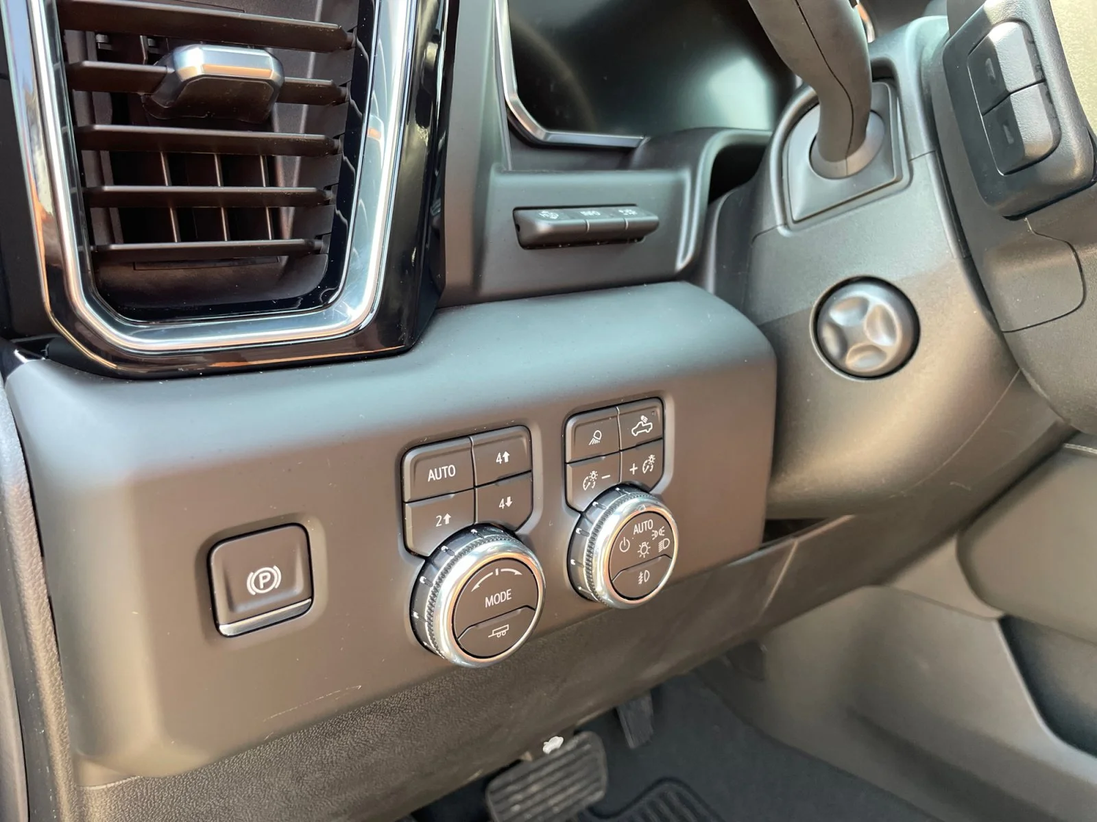 New 2026 Sterling Metallic GMC Denali Ultimate image 13