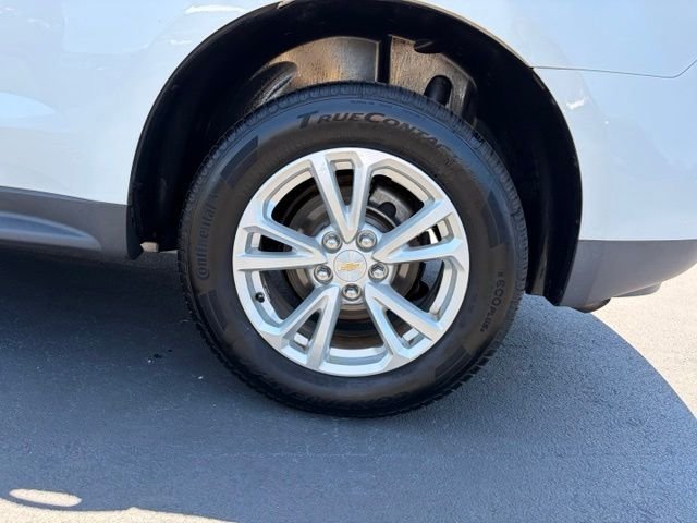 Used 2017 White Chevrolet LT image 10