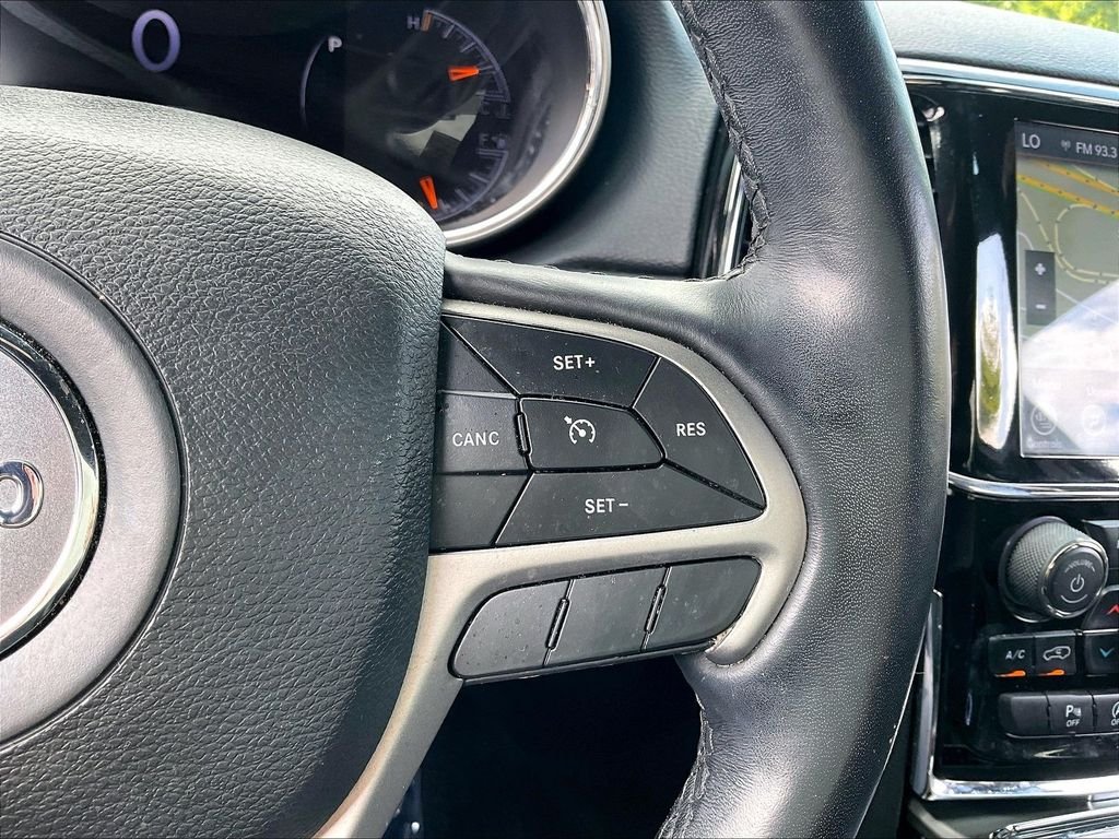 Used 2021 Sting-Gray Clearcoat Jeep Laredo X image 23