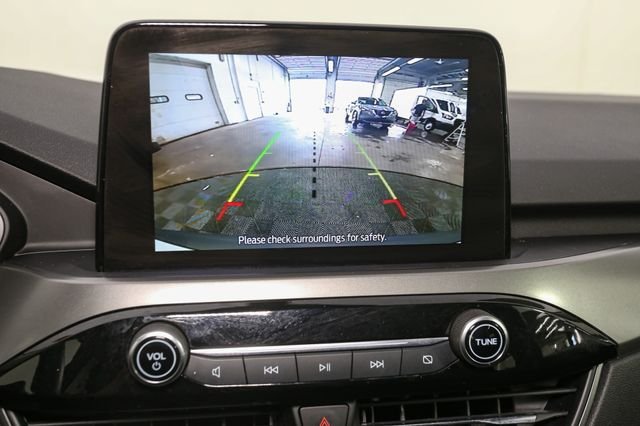 Used 2023 White Ford Active image 25