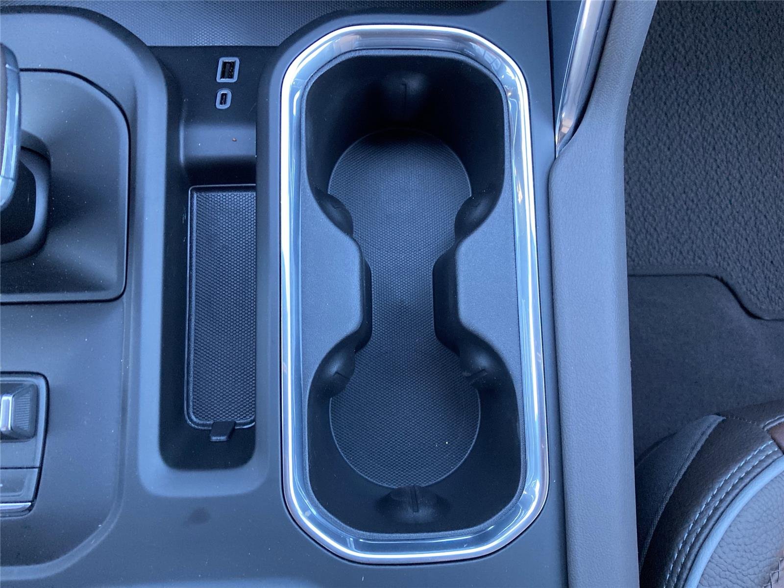 2026 GMC Sierra 1500 Denali - Photo 17
