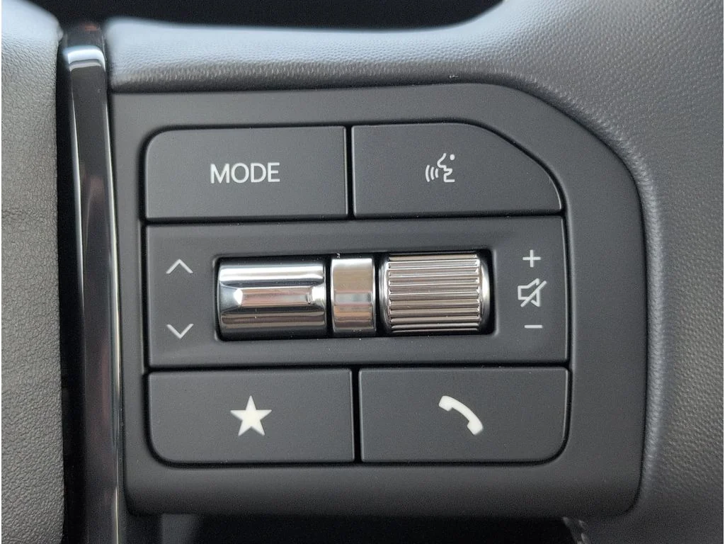 New 2027 Iceberg Green Kia S image 21