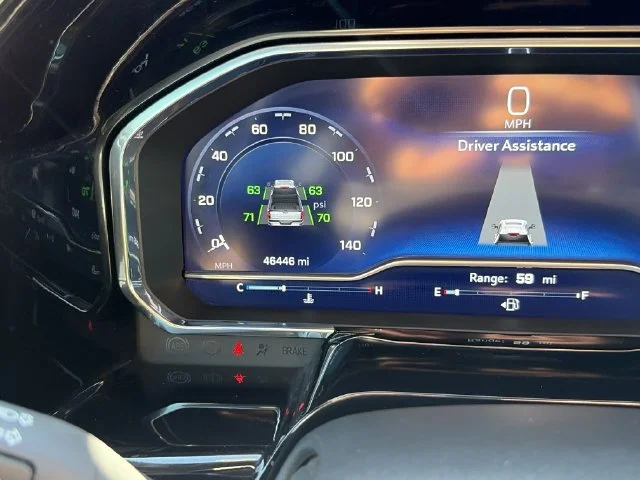 Used 2024 Gray Chevrolet LT image 27
