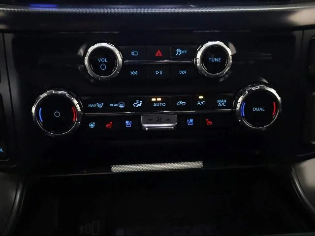 New 2026 Star White Metallic Tri-Coat Ford Lariat® image 30