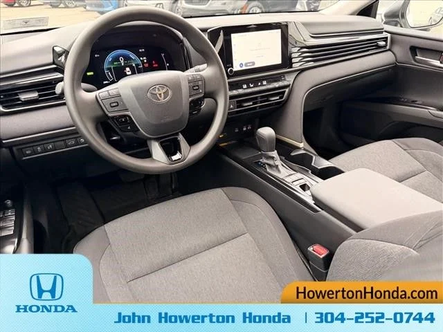Used 2026 White Toyota LE image 10