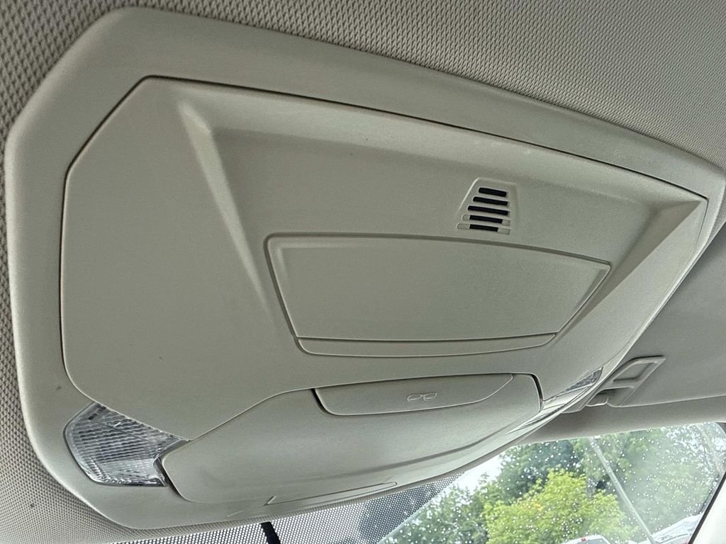 Used 2017 Gray Ford S image 24