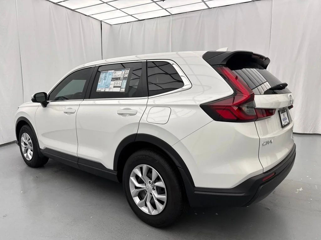 New 2026 Platinum White Pearl Honda LX image 5