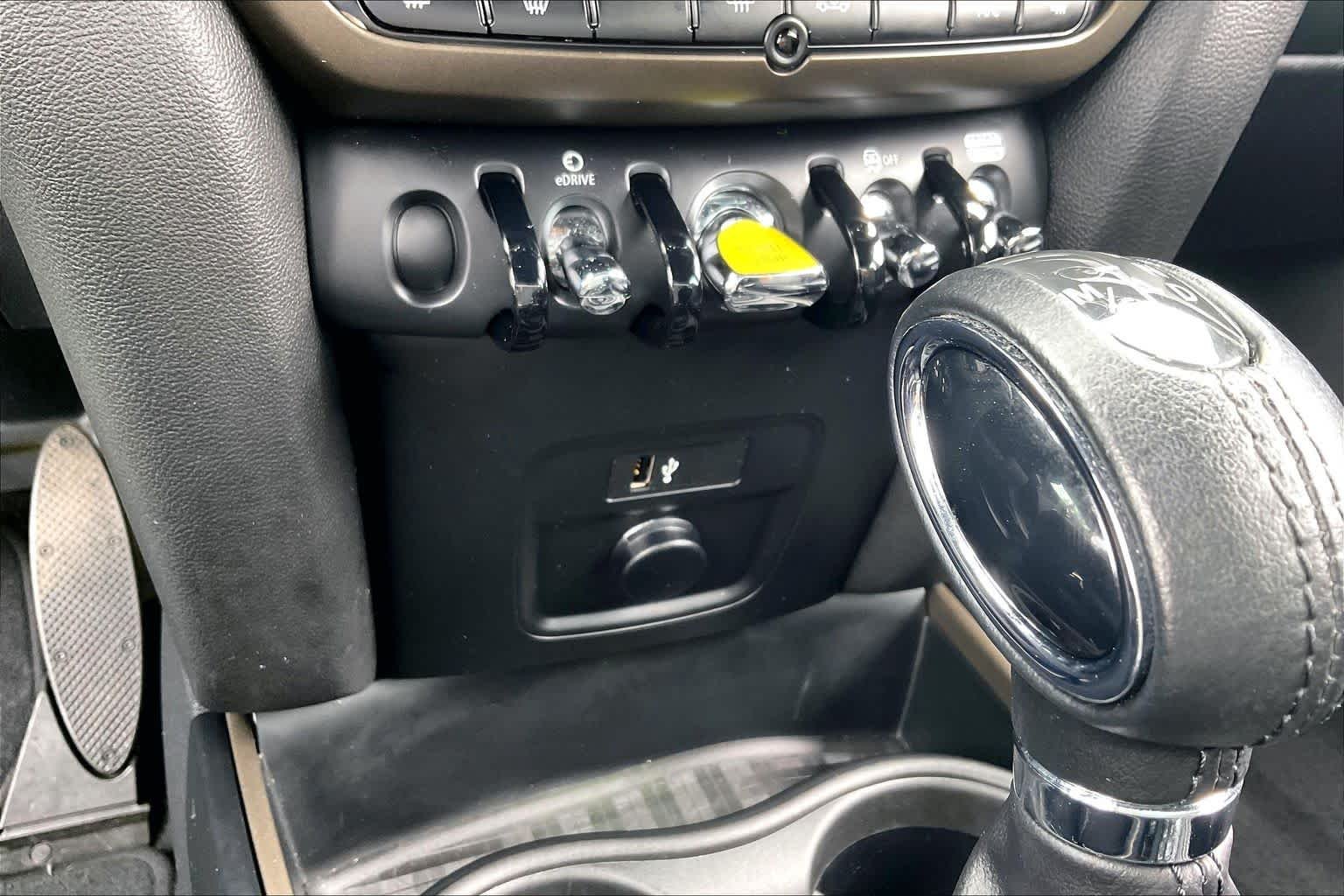 Used 2019 Thunder Gray Metallic MINI Cooper S E image 36