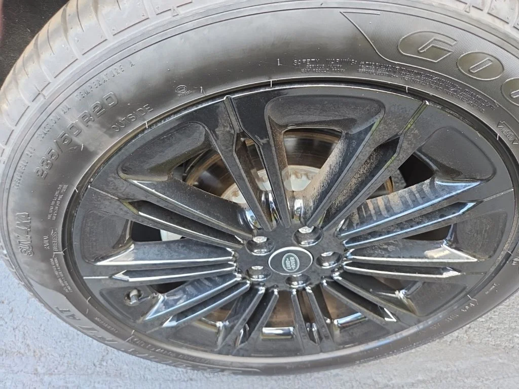 Certified Used 2024 Gray Land Rover S image 22