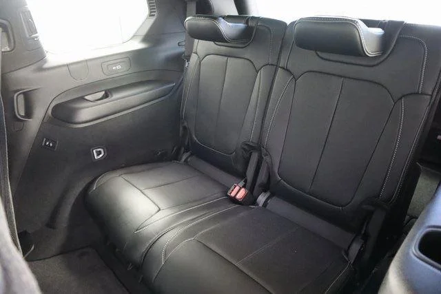 2025 Jeep Grand Cherokee L Overland - Photo 9