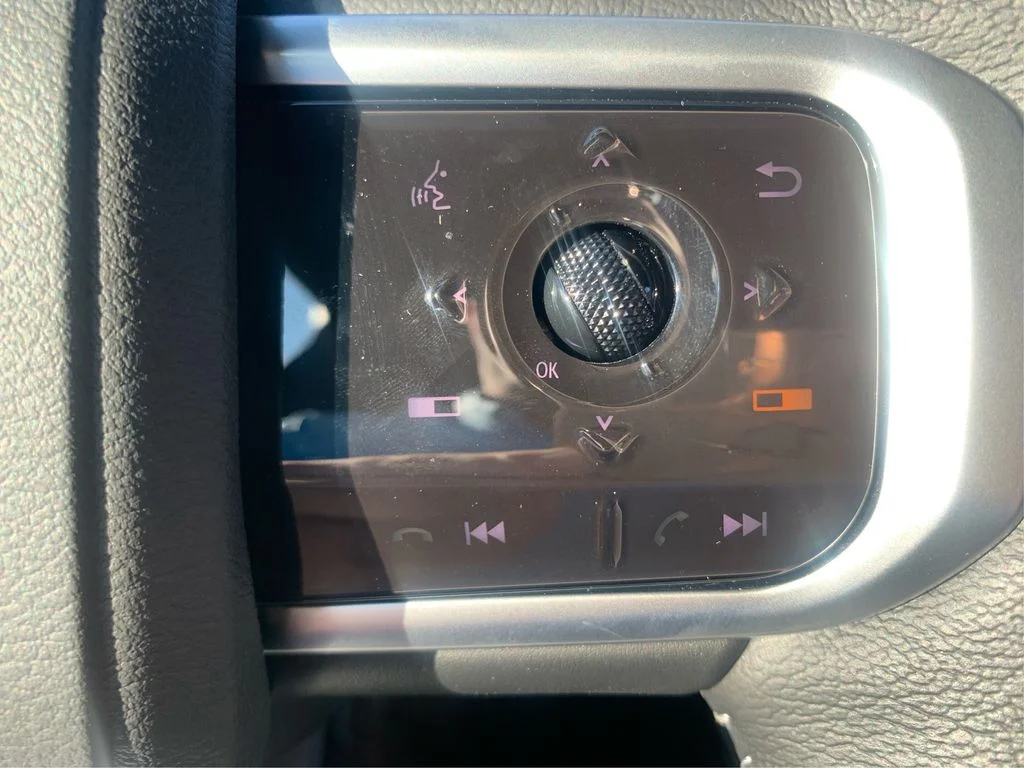 2025 Nissan Armada SL - Photo 29