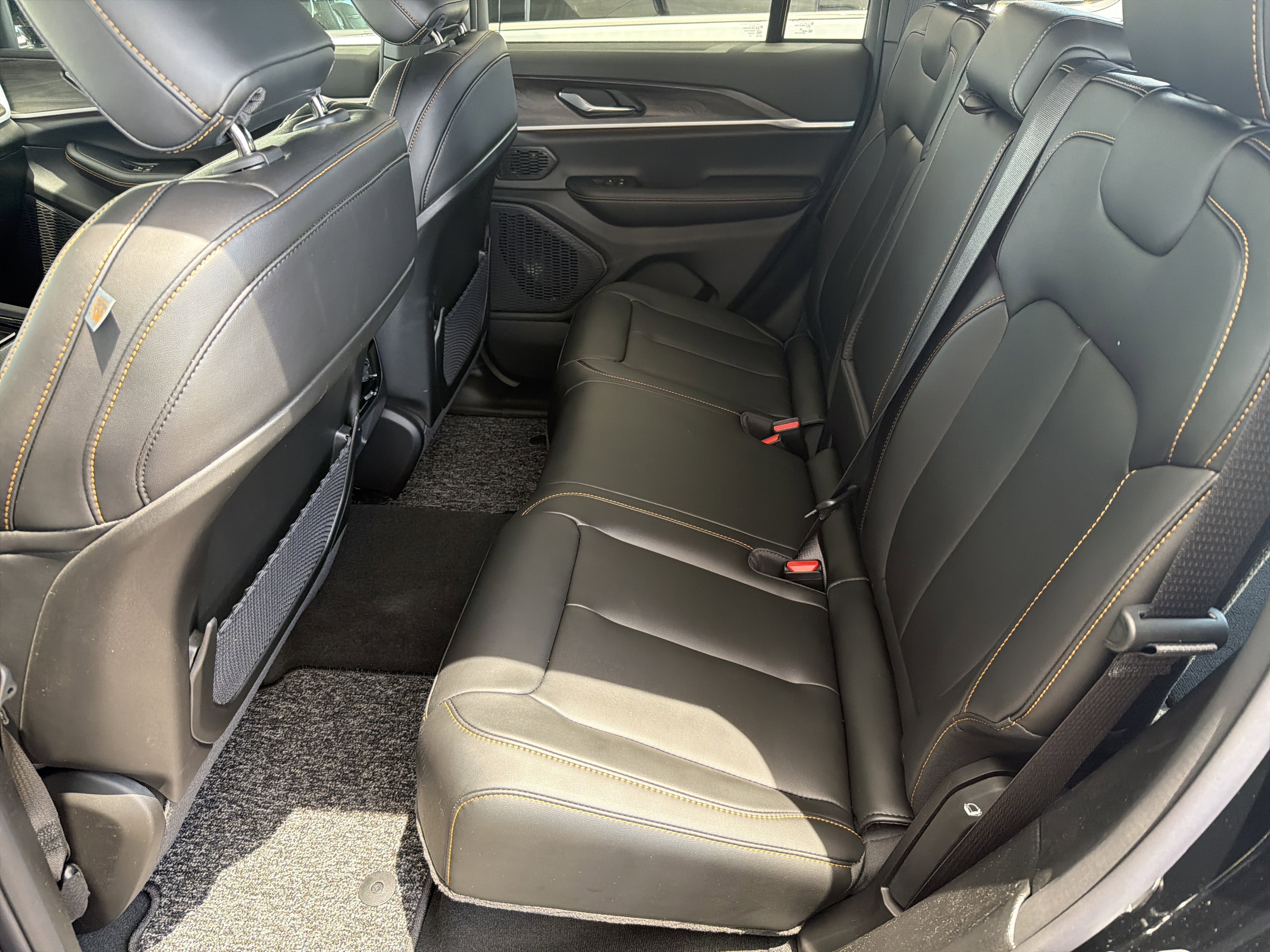 2026 Jeep Grand Cherokee 85th Anniversary Edition - Photo 12
