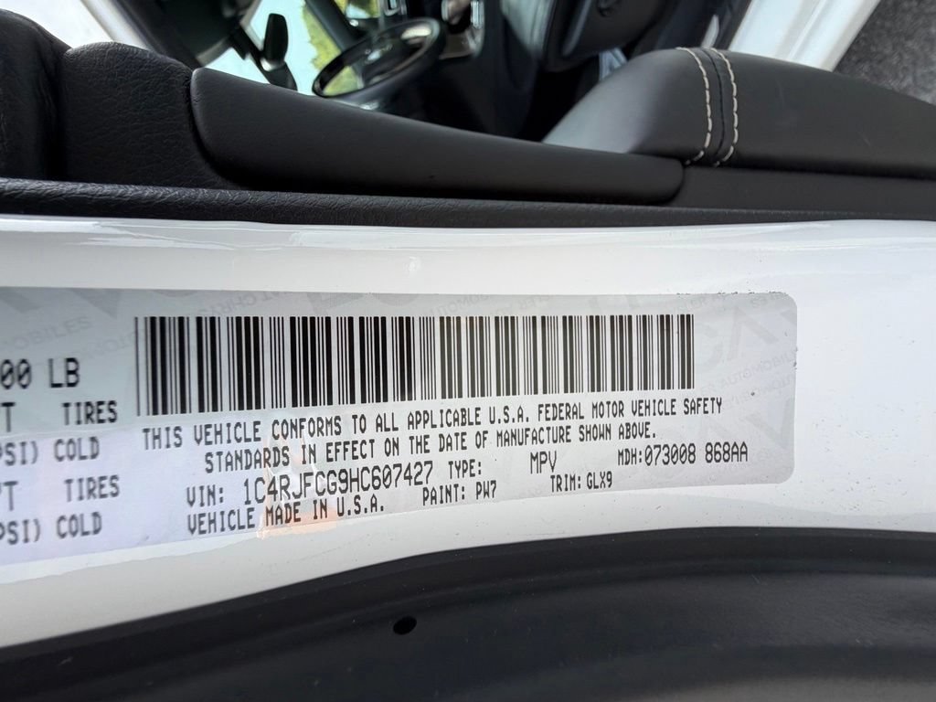 Used 2017 Bright White Clea Jeep Overland image 50