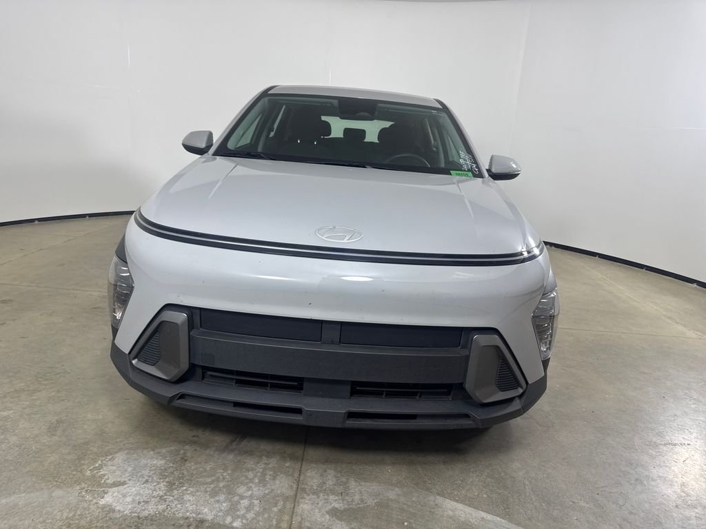 Certified Used 2024 Gray Hyundai SE image 10