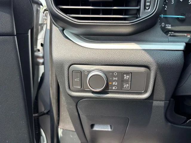 Used 2020 Silver Ford XLT image 29