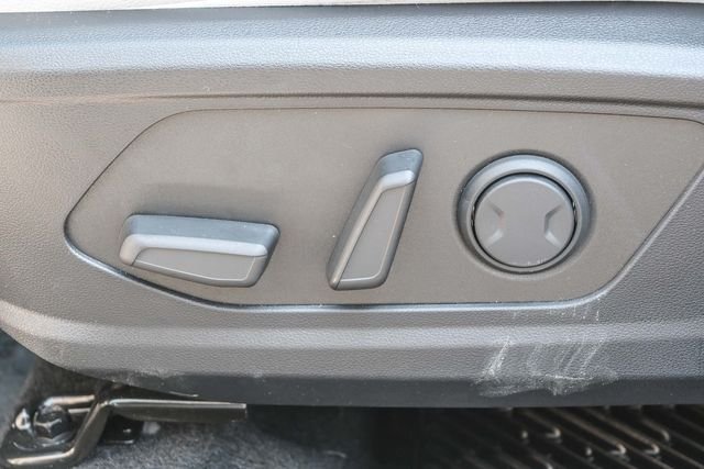 New 2025 White Hyundai Limited image 21