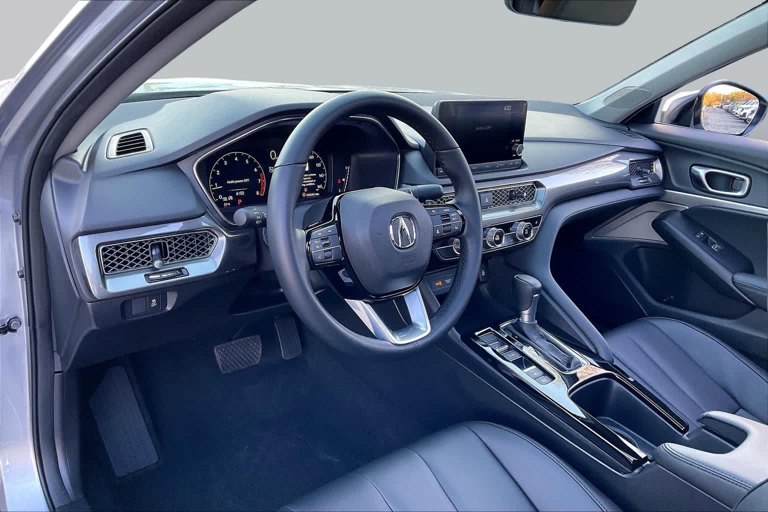 Certified Used 2025 Lunar Silver Metallic Acura  image 17