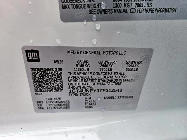 New 2026 Summit White GMC SLT image 30