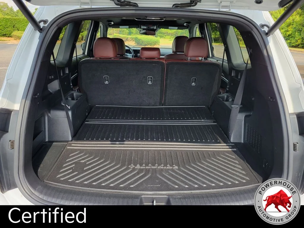 Used 2023 White Kia EX image 14