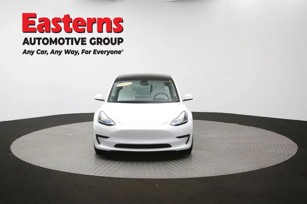Used 2023 White Tesla Base image 47