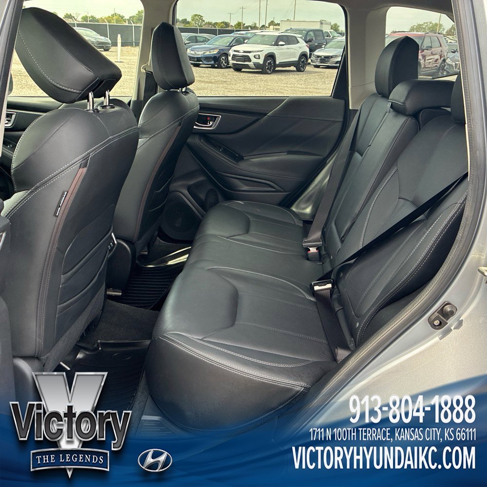 Used 2019 Silver Subaru Touring image 8