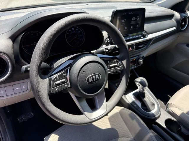Used 2019 Black Kia LXS image 2
