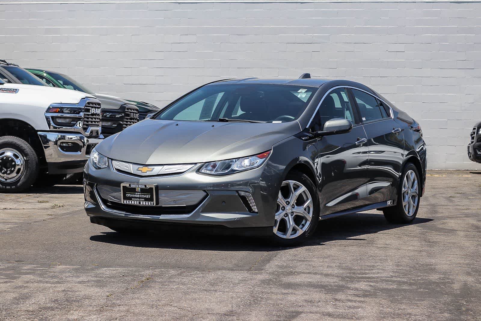 2017 Chevrolet Volt Premier's photo