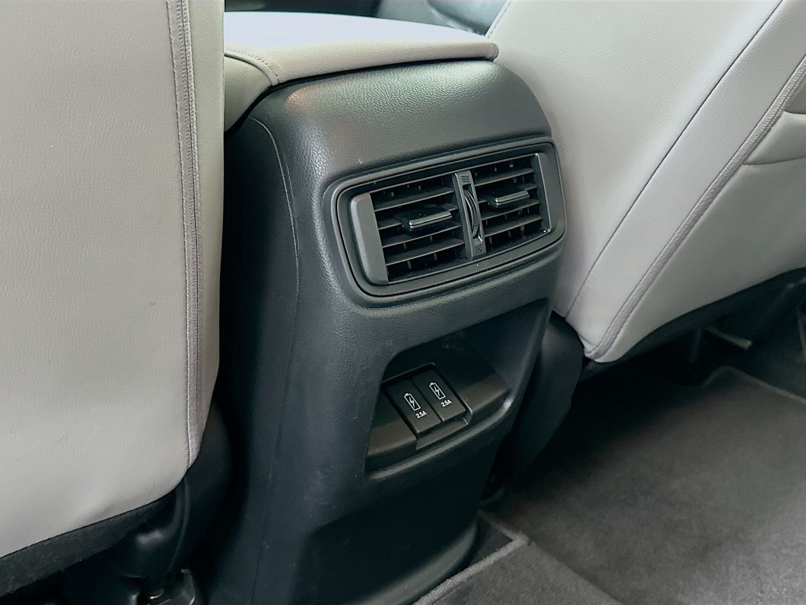 Used 2020 Lunar Silver Metallic Honda EX-L image 25