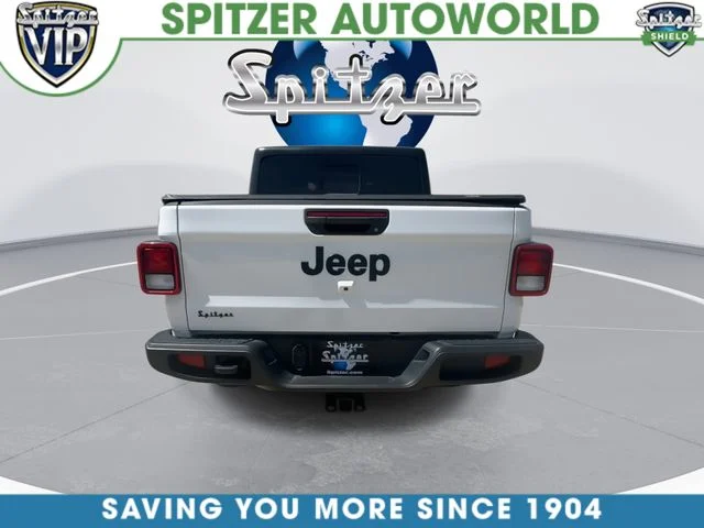 Used 2021 White Jeep Willys image 8