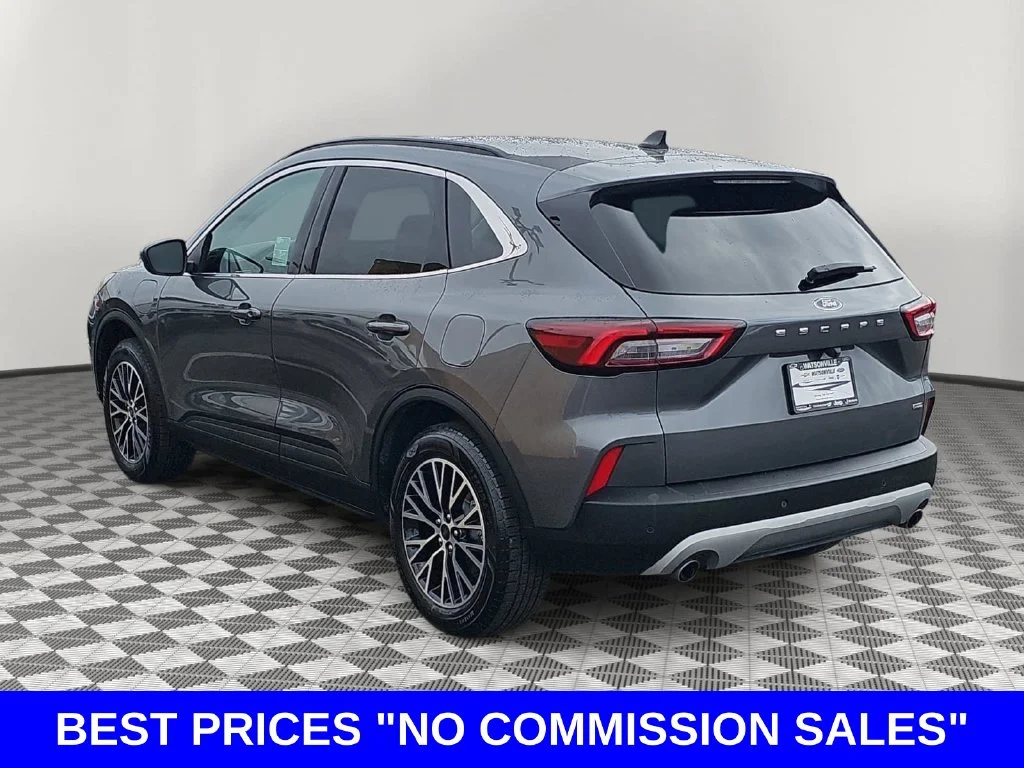 Used 2025 Gray Ford Base image 5