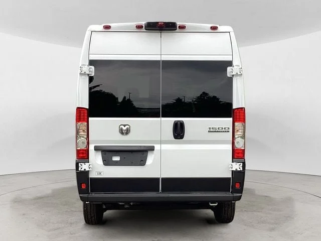 New 2026 Bright White Clearcoat Ram PROMASTER 1500 TRADESMAN CARGO VAN HIGH ROOF 136