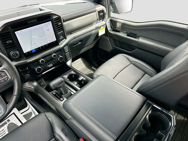 Used 2025 Black Ford Lariat image 23