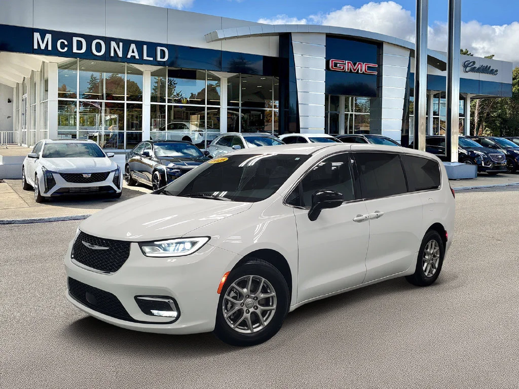2025 Chrysler Pacifica