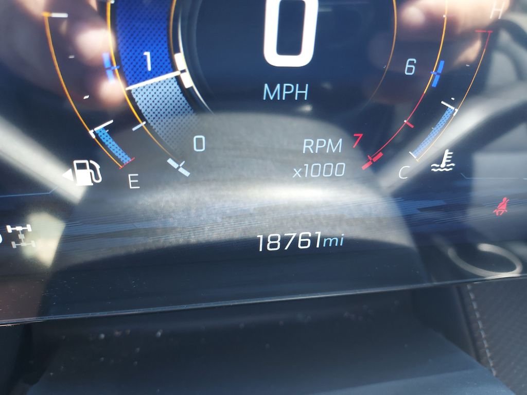 Used 2025 Gray Chevrolet LT image 19