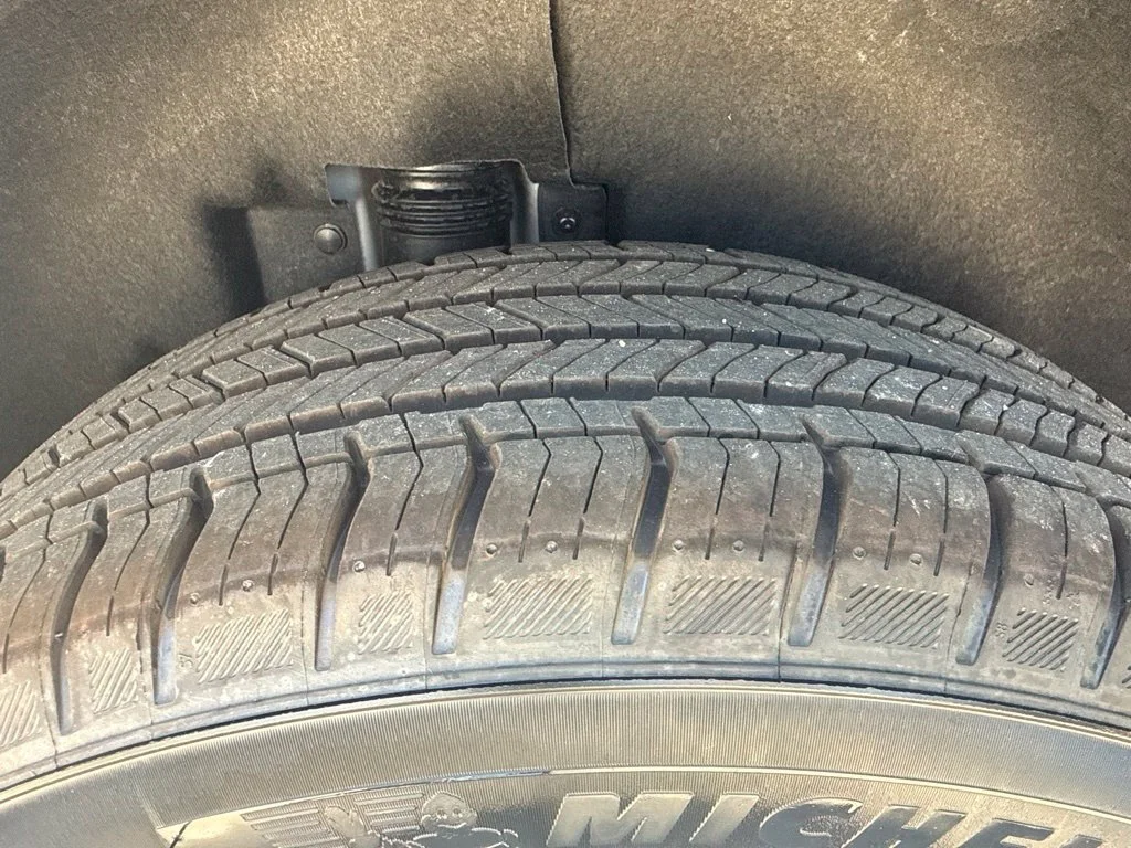 New 2027 Riverstone Metallic GMC Elevation image 35