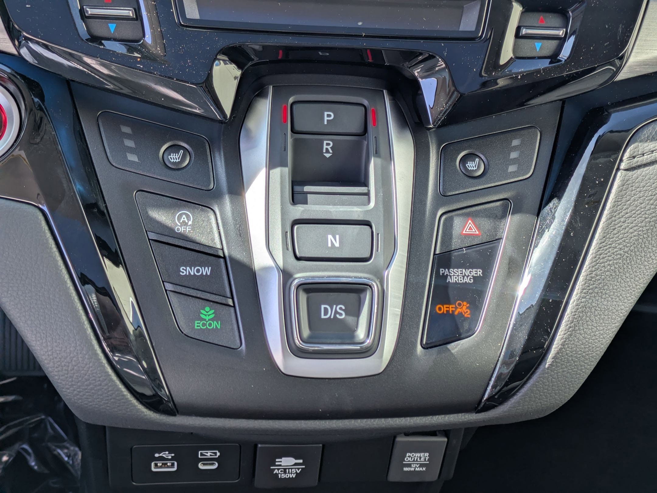 New 2026 Solar Silver Metallic Honda Touring image 13