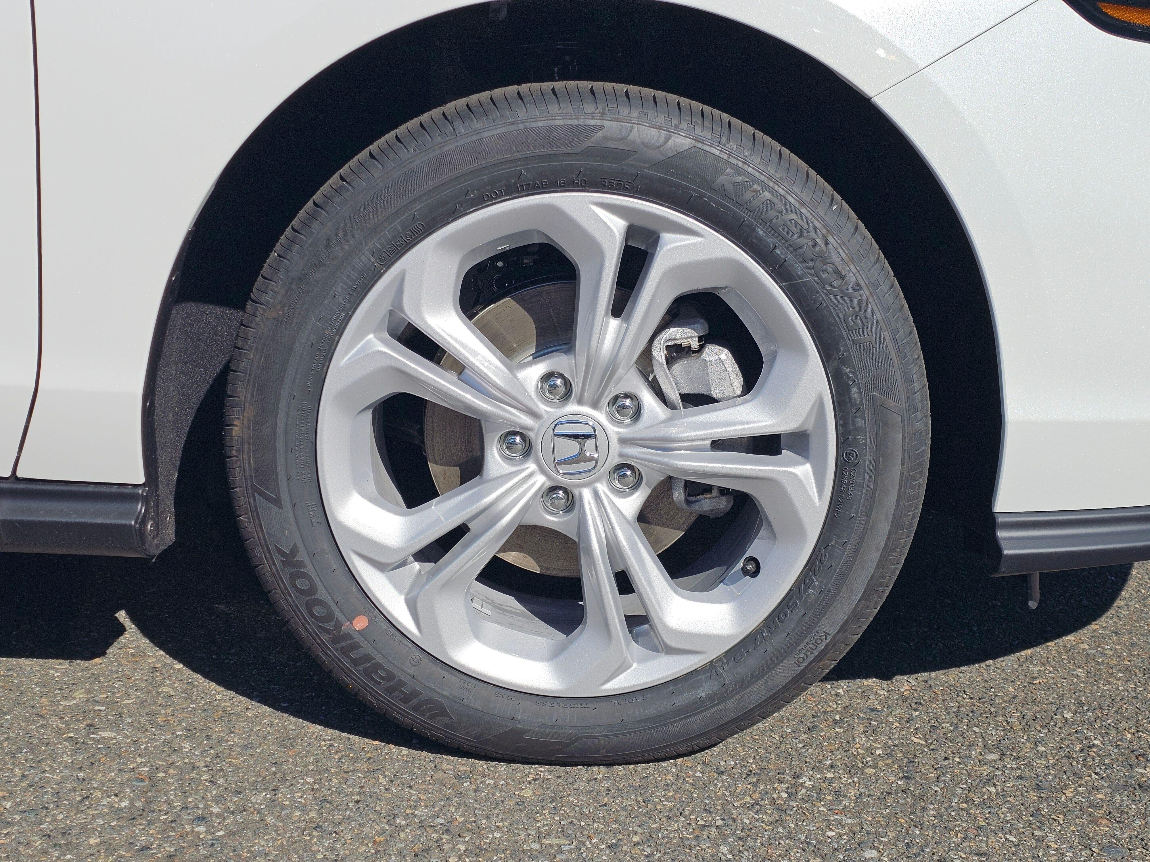 2026 Honda Accord LX - Photo 9