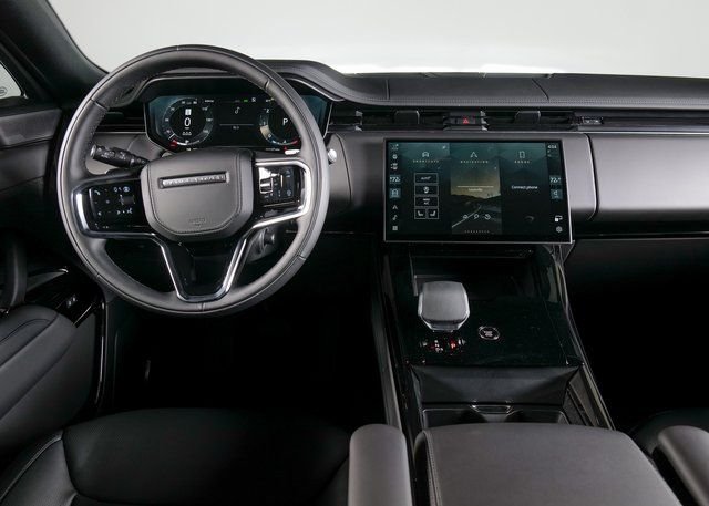 New 2026 Borasco Grey Land Rover SE image 11