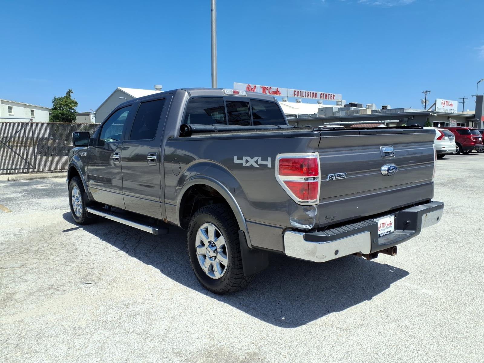 Used 2014 Gray Ford Platinum image 3